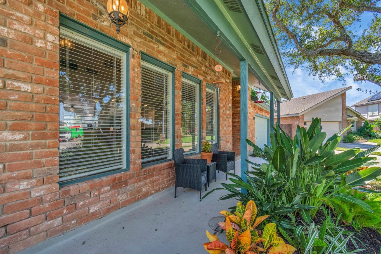 Beauty On The Water! Lake House Near The Beaches! Galveston Luaran gambar