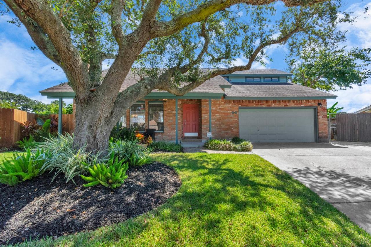 Beauty On The Water! Lake House Near The Beaches! Galveston Luaran gambar