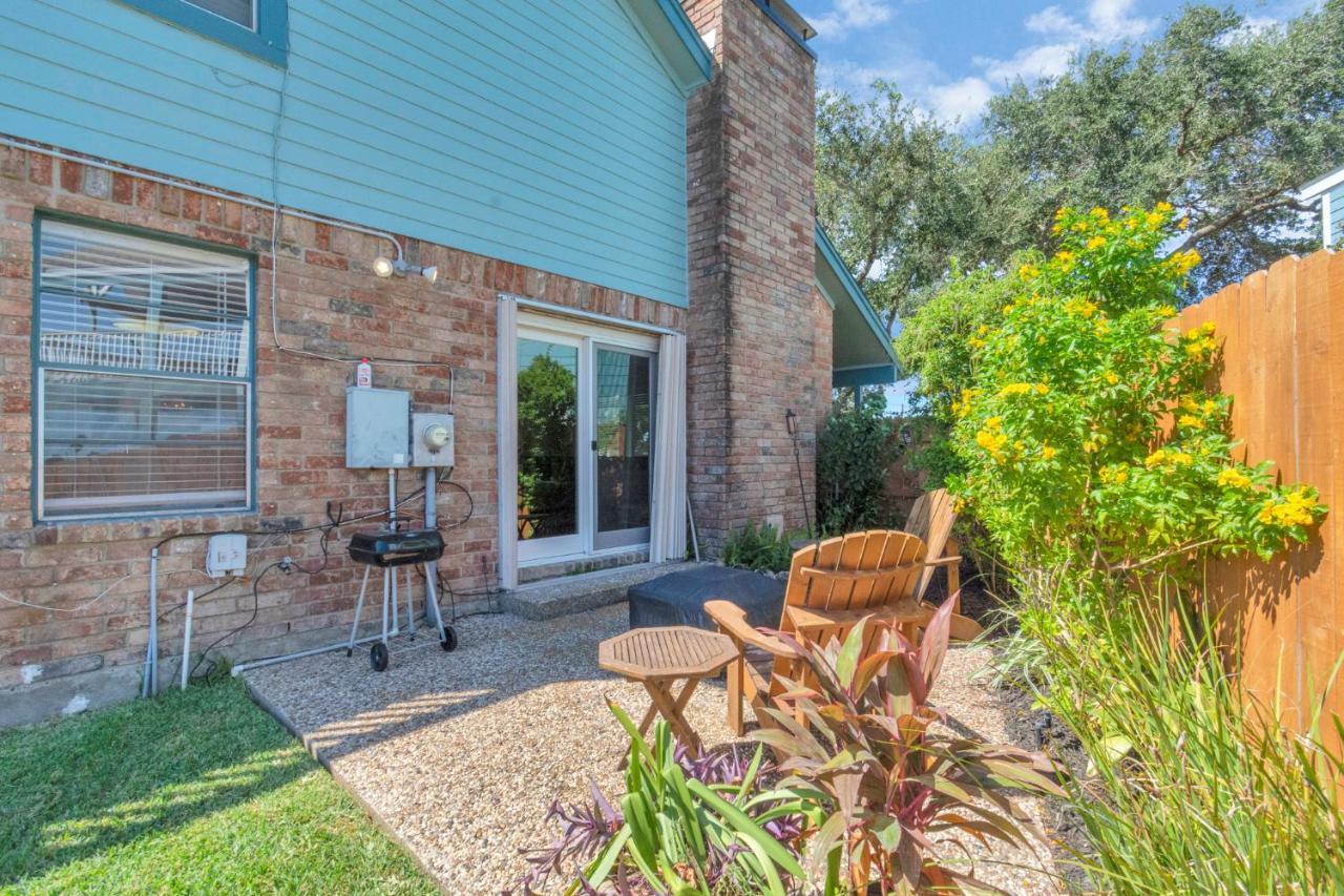 Beauty On The Water! Lake House Near The Beaches! Galveston Luaran gambar