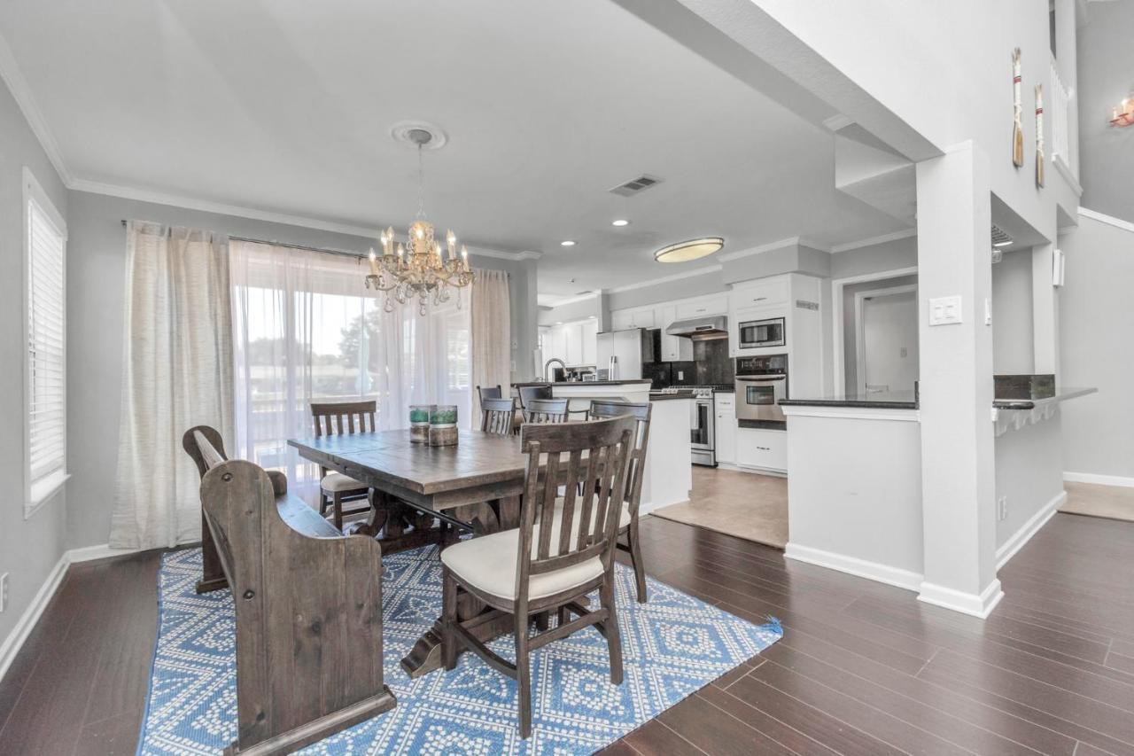 Beauty On The Water! Lake House Near The Beaches! Galveston Luaran gambar